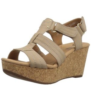 Clarks Women's Annadel Orchid Wedge Sandal